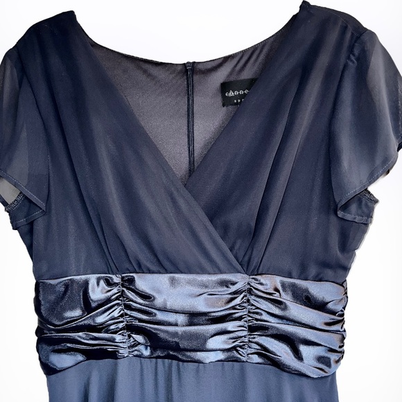 Connected Apparel Black dress size 12 sleeves fully lined - Picture 2 of 6